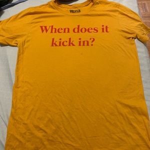 GRAPHIC TEE FOR SALE